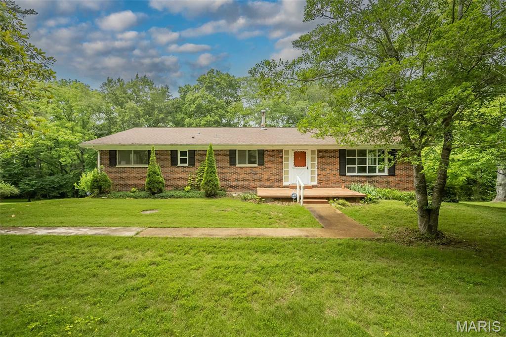 Photo of 3037 Upper Moss Hollow Road Barnhart MO 63012
