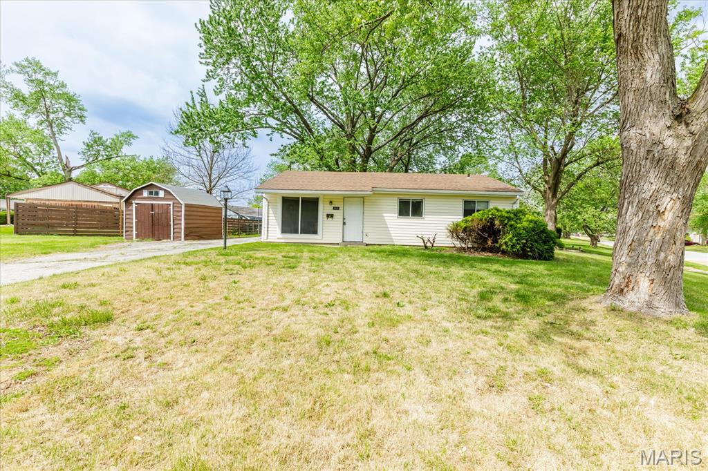 Photo of 2435 6th Lane Florissant MO 63031