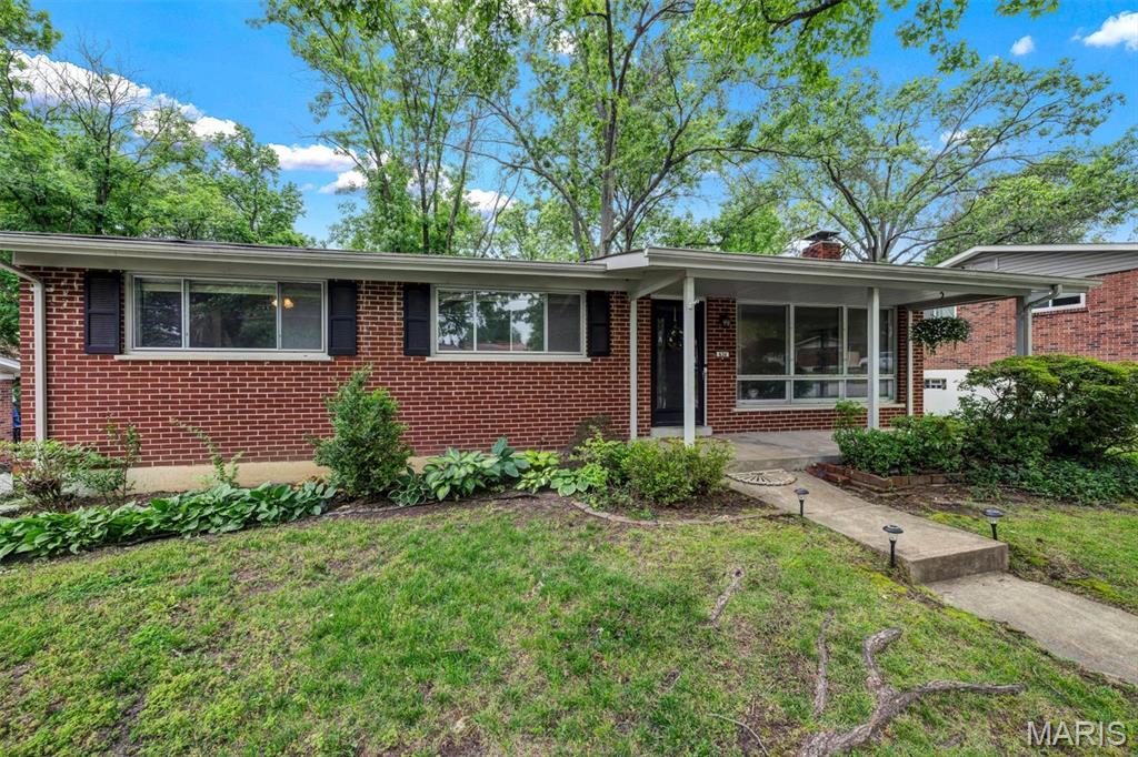 Photo of 634 Rayburn Avenue St Louis MO 63126