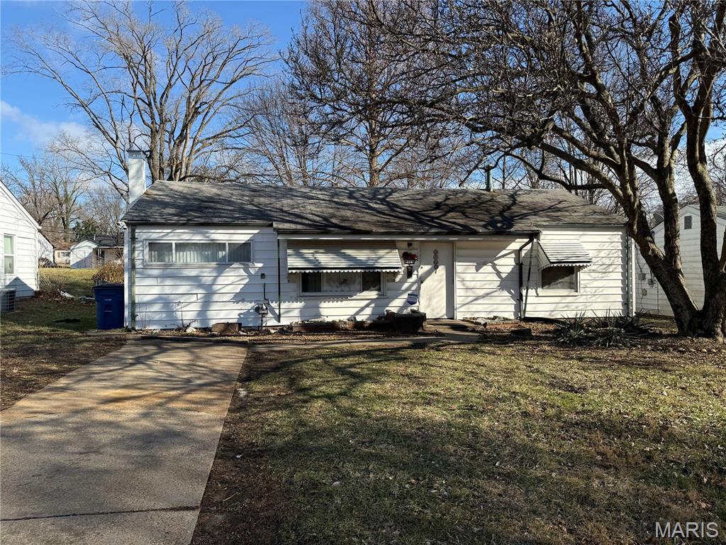 Photo of 9776 Dennis Drive St Louis MO 63136