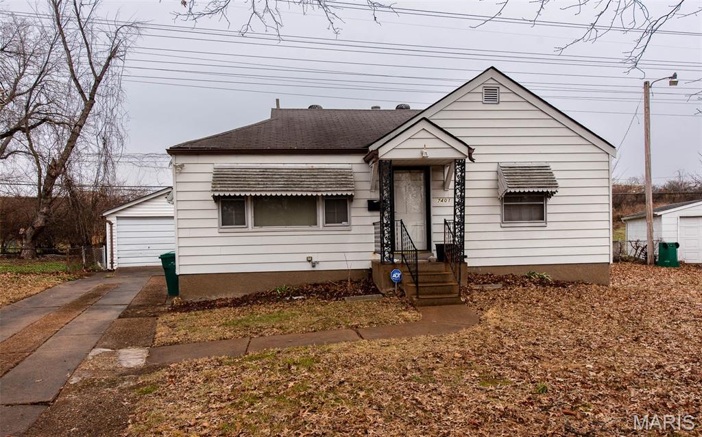 Photo of 7401 Haywood Drive Hanley Hills MO 63133