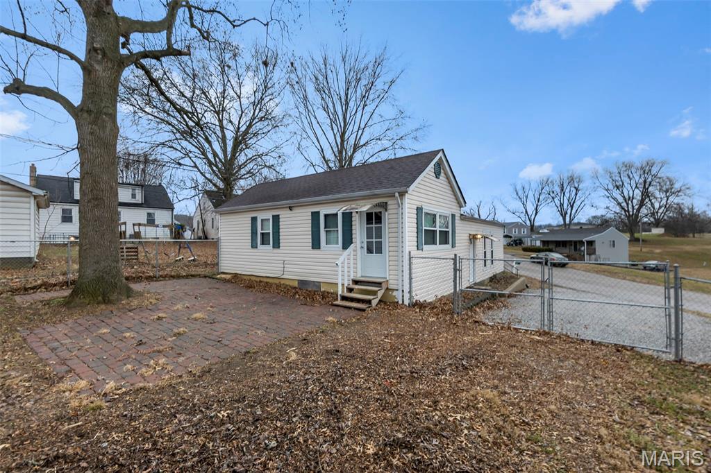 Photo of 52 Linn Drive Ste Genevieve MO 63670