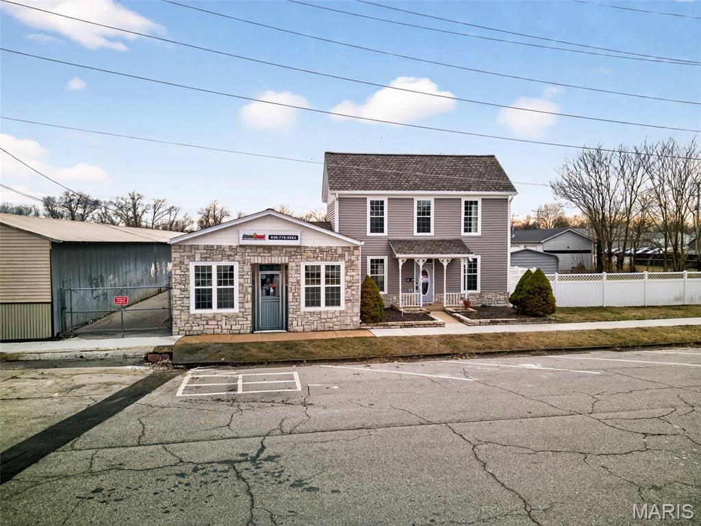Photo of 116 E Orleans Street Pacific MO 63069