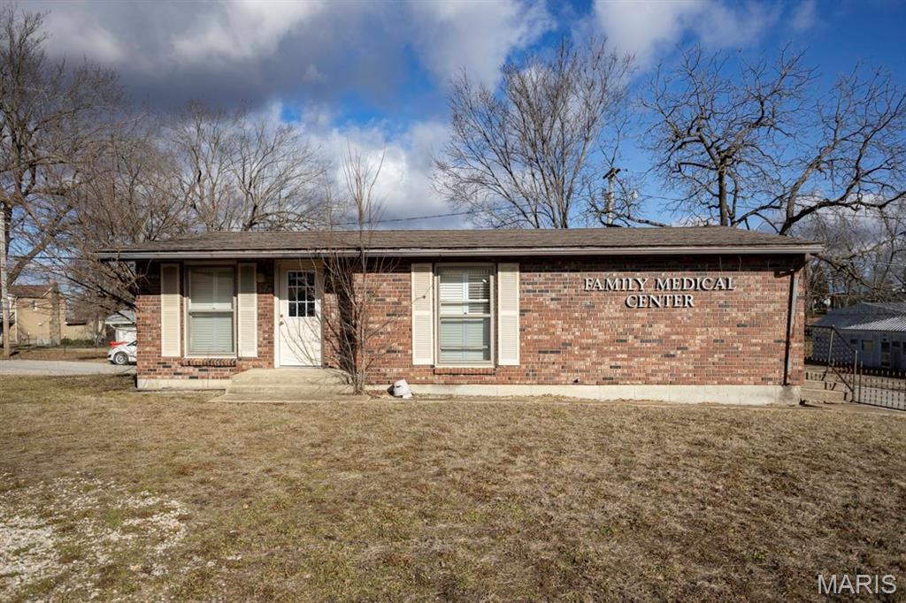 Photo of 306 Locust Dixon MO 65459