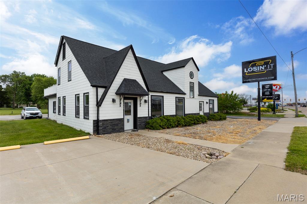 Photo of 904 W Union Avenue Litchfield IL 62056