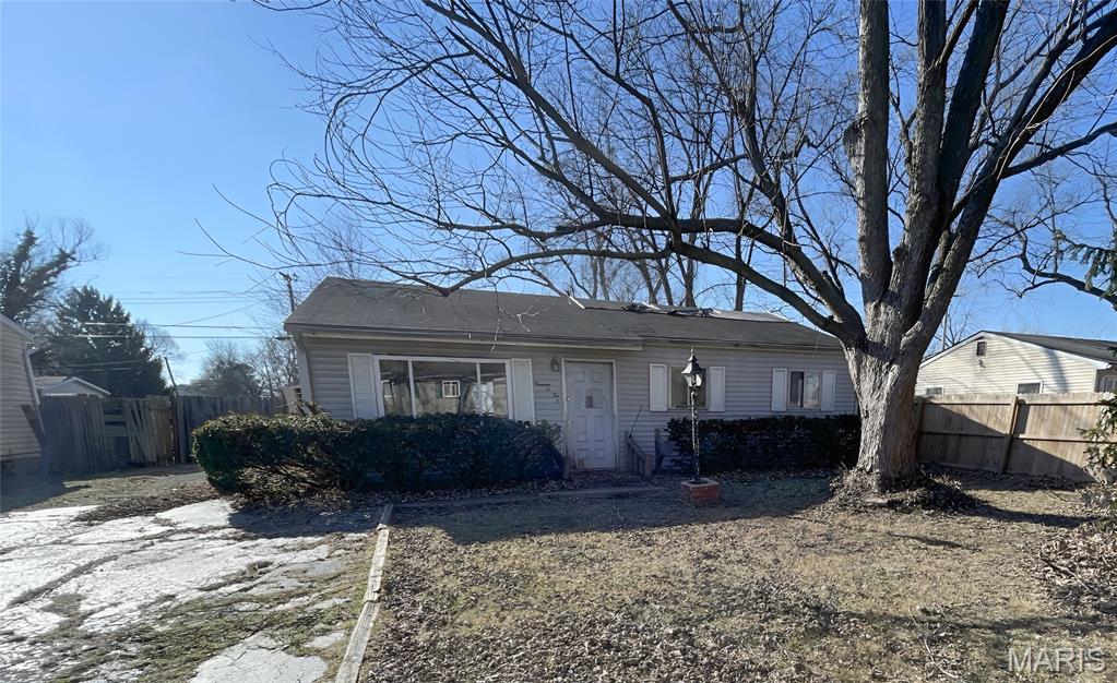 Photo of 1402 Richard Drive Cahokia IL 62206