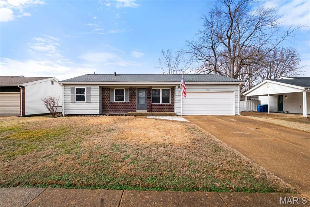 Photo of 7415 Foxtrot Drive Hazelwood MO 63042