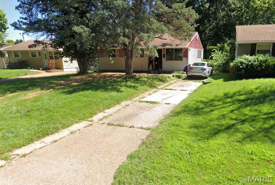 Photo of 10536 Durness Drive St Louis MO 63137