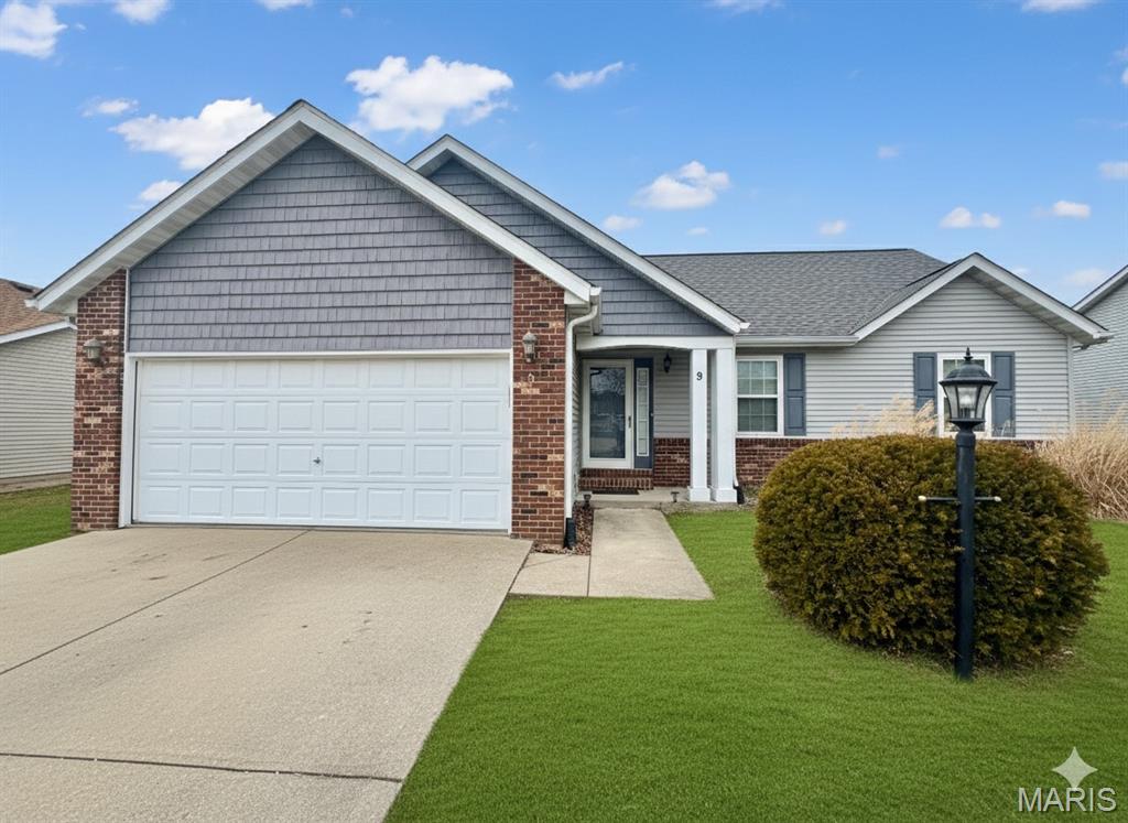 Photo of 9 Jason Drive Glen Carbon IL 62034