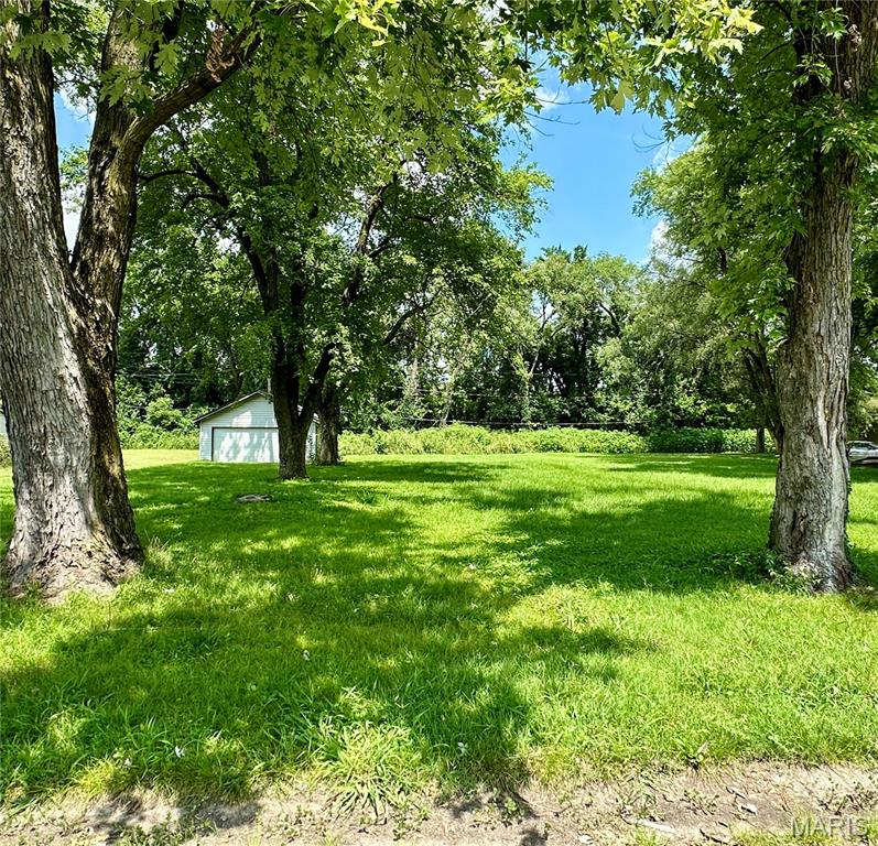 Photo of 73 Jarvis Place East St Louis IL 62207