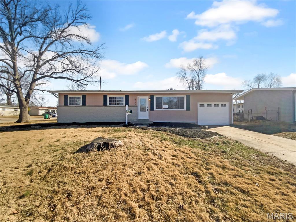 Photo of 2190 Love Lane Florissant MO 63031