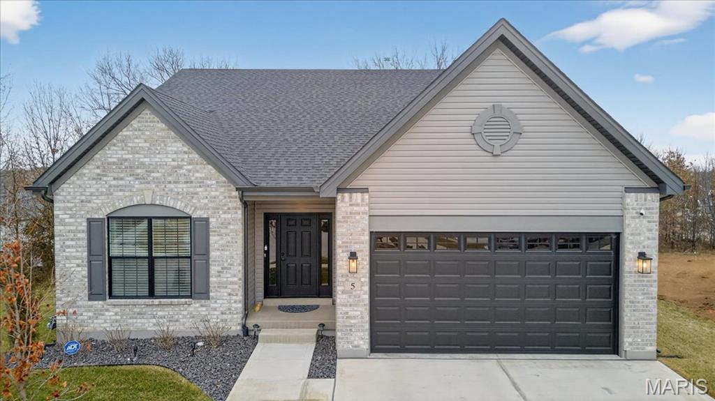 Photo of 5 Challenger Court O'Fallon MO 63366