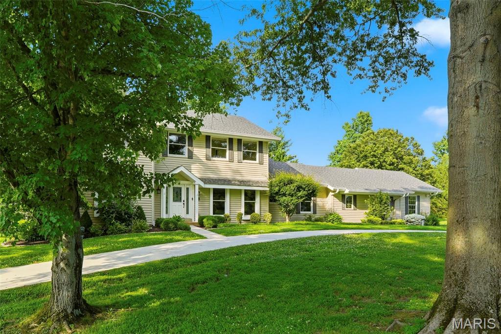 Photo of 17141 Chaise Ridge Road Chesterfield MO 63005