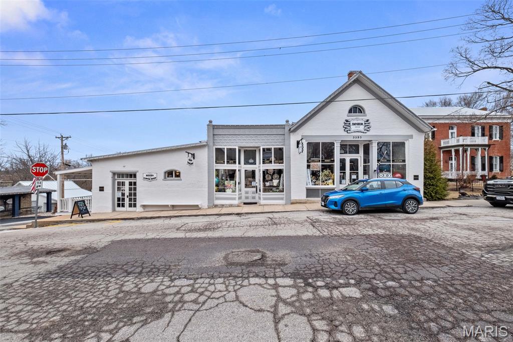 Photo of 5595 Walnut and .21 Acre lot on Jackson Street Augusta MO 63332