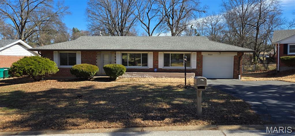Photo of 9604 Cherryfield Drive St Louis MO 63136