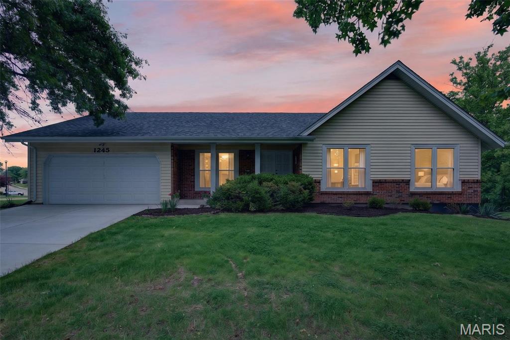 Photo of 1245 Ticonderoga Drive Chesterfield MO 63017