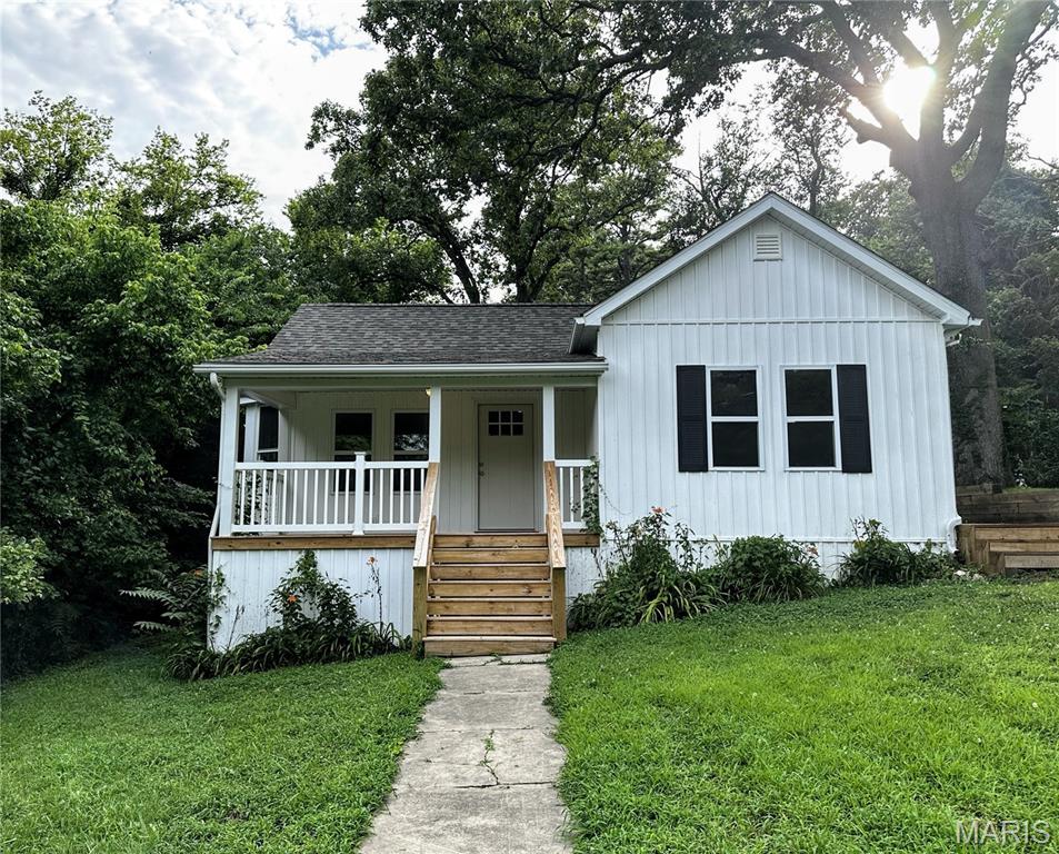 Photo of 404 N First Street Street Steelville MO 65565