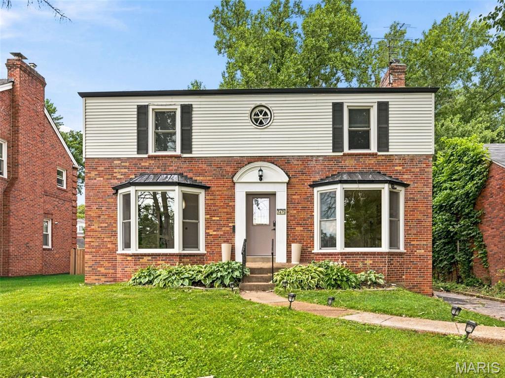Photo of 7475 Shaftesbury Avenue St Louis MO 63130