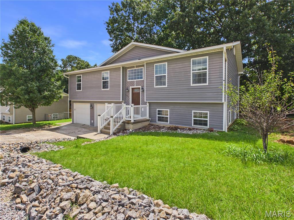 Photo of 177 Antler Trail Poplar Bluff MO 63901