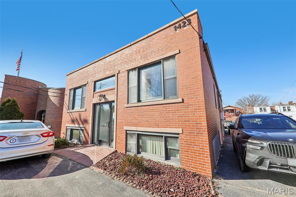 Photo of 1423 S Big Bend Boulevard Richmond Heights MO 63117
