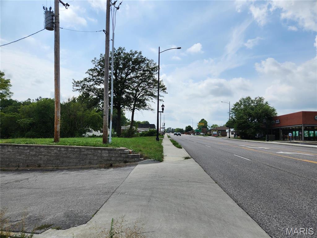 Photo of 2425 W Clay Street St Charles MO 63301
