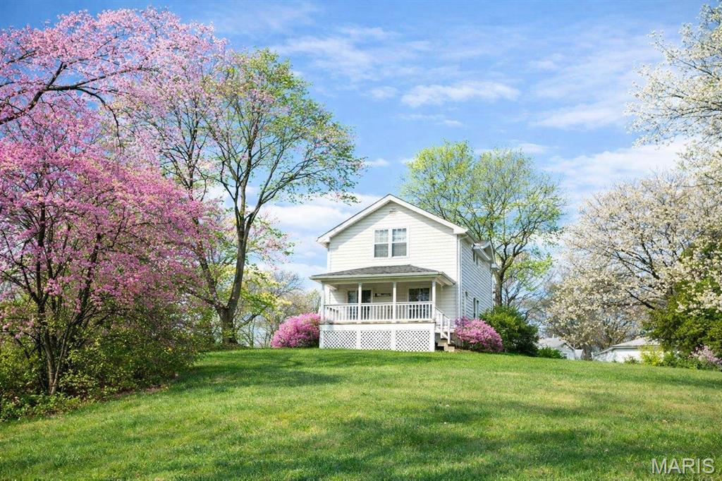 Photo of 397 Whispering Forest Lane Pacific MO 63069