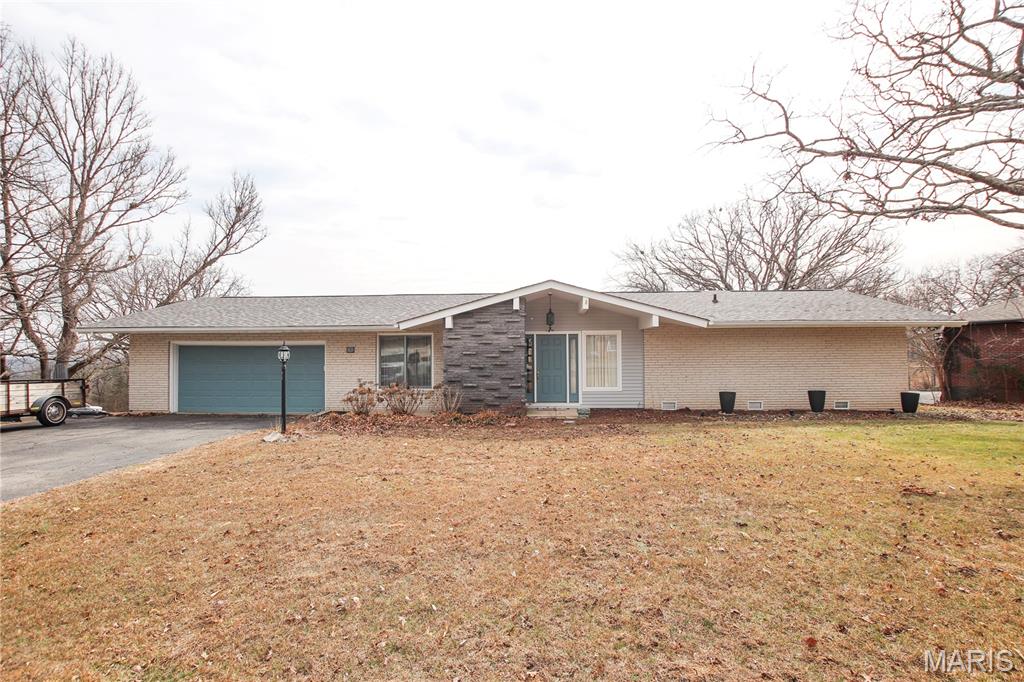 Photo of 612 Crestview Drive Sullivan MO 63080