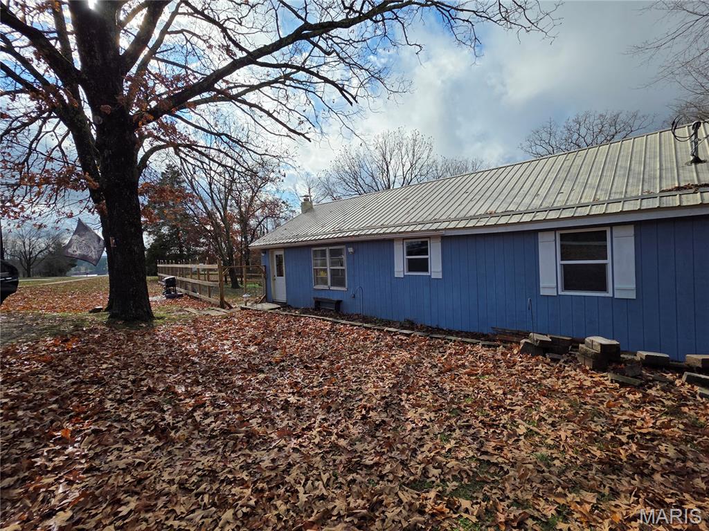 Photo of 479 Oak Hill Drive Road Houston MO 65483