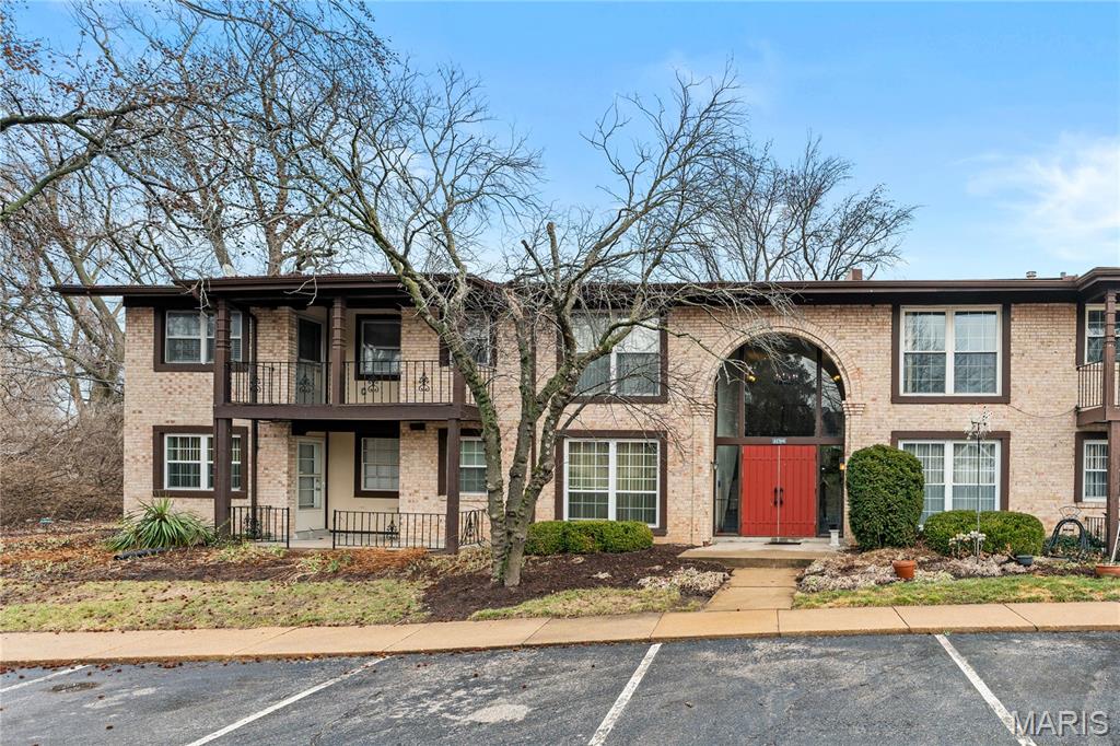 Photo of 11709 Casa Grande Drive #E St Louis MO 63146