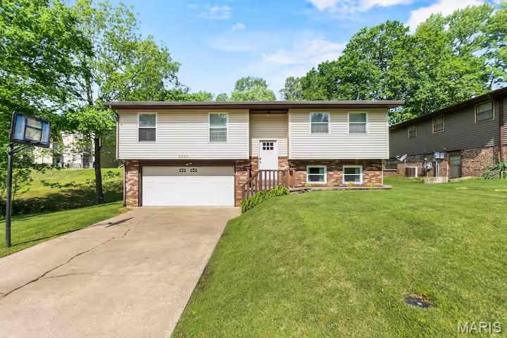 Photo of 2009 Steven Drive Cape Girardeau MO 63701