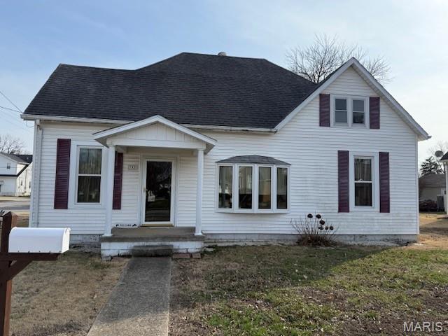 Photo of 702 Belle Avenue Pinckneyville IL 62274