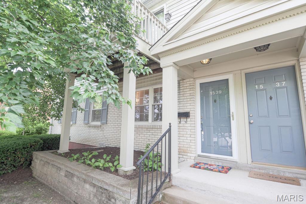 Photo of 1539 Swallow Drive Brentwood MO 63144
