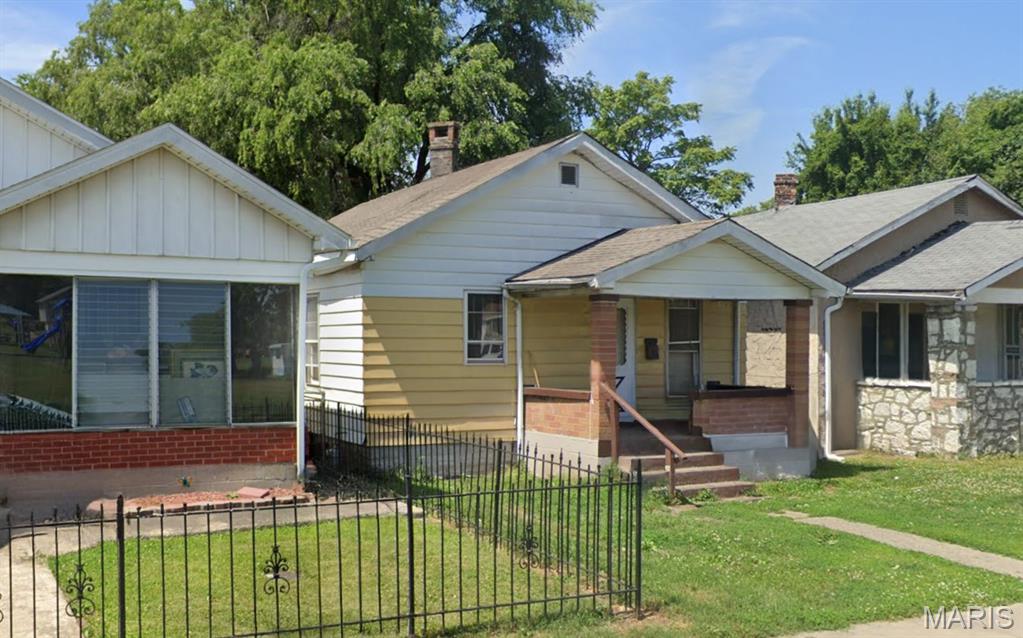 Photo of 2230 Gaty Avenue East St Louis IL 62205