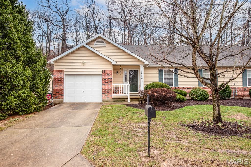 Photo of 1516 Cassie Court High Ridge MO 63049
