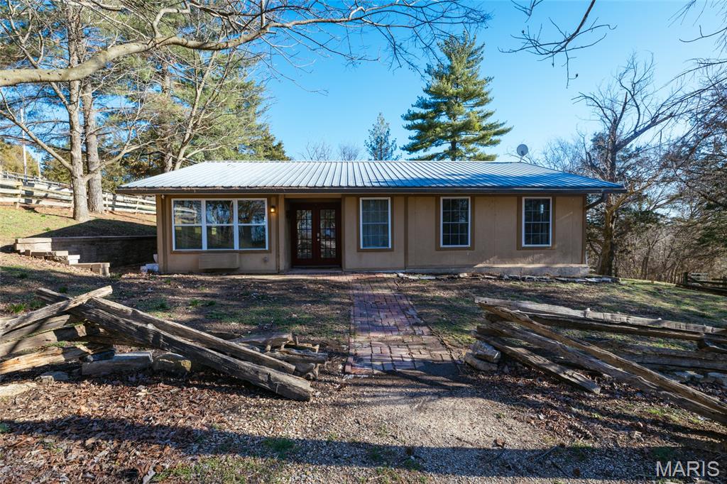 Photo of 2104 Grand Army Road Labadie MO 63055