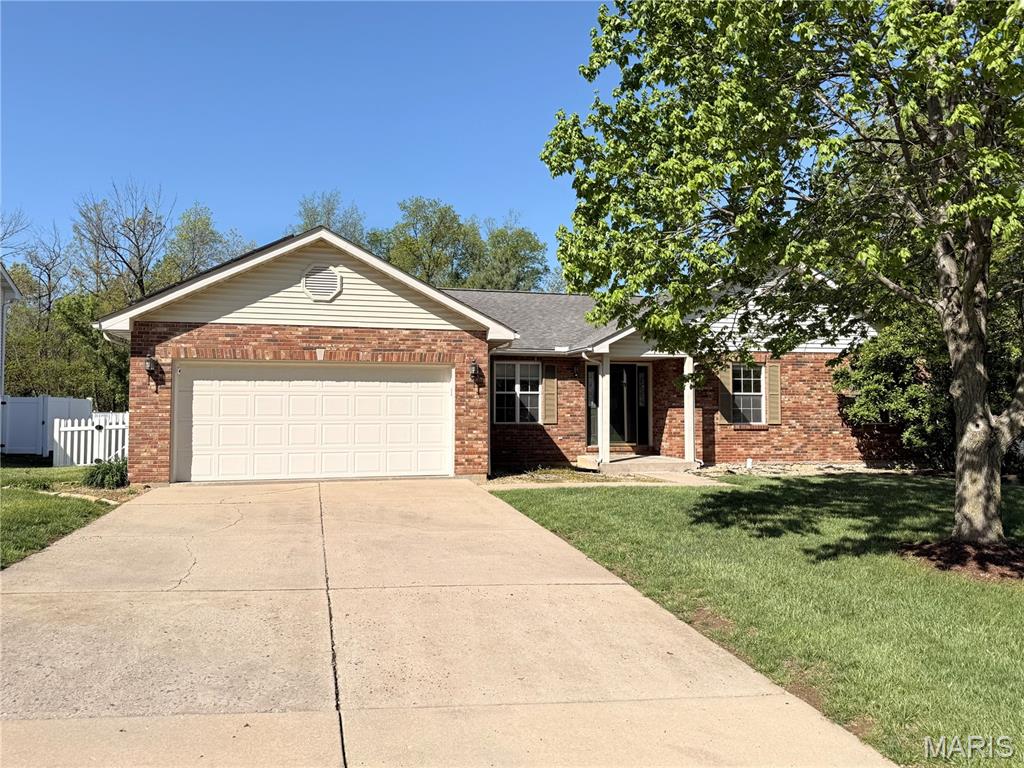 Photo of 307 Longview Drive Columbia IL 62236