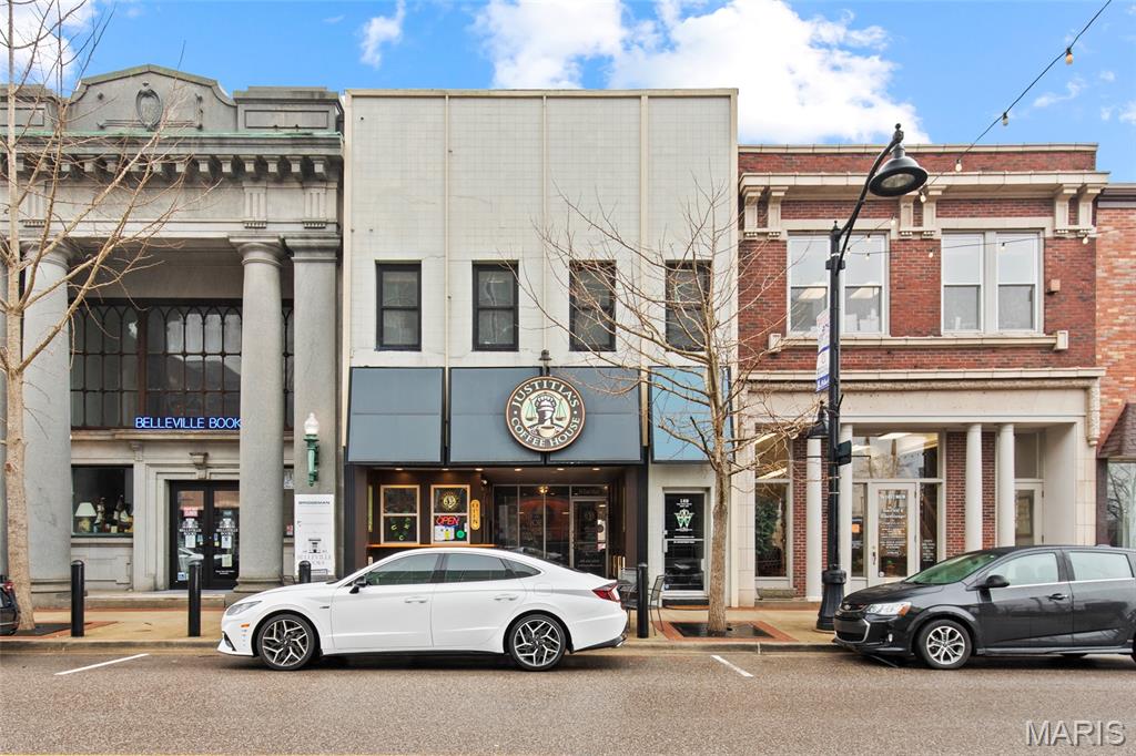 Photo of 18 E Main Street Belleville IL 62220