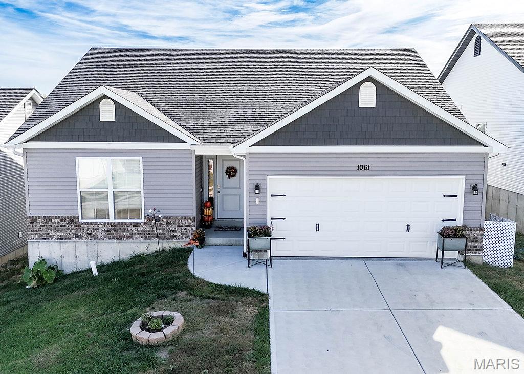 Photo of 1061 Providence Way Herculaneum MO 63048