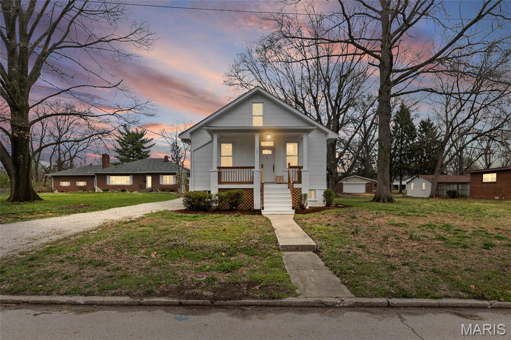 Photo of 109 S 38th Street Belleville IL 62226