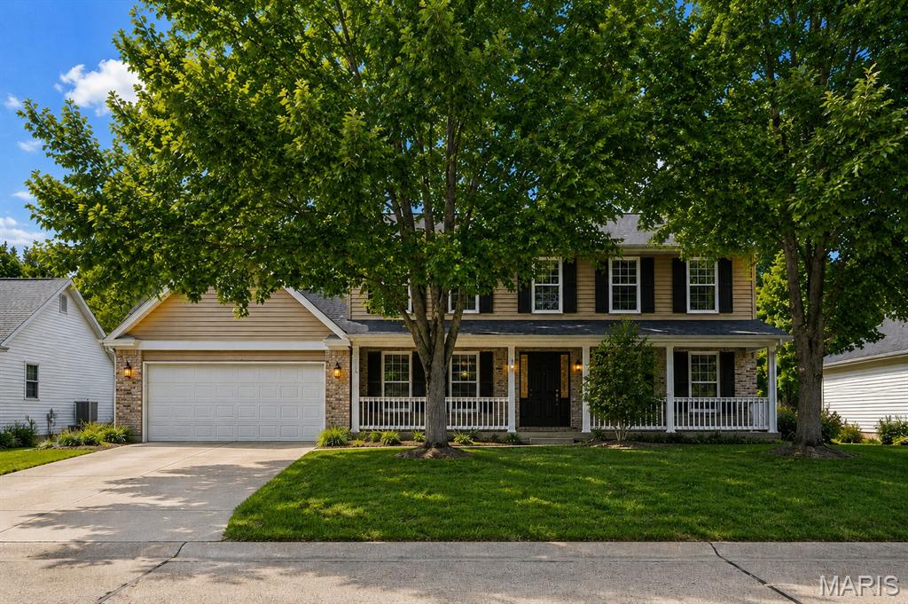 Photo of 360 Huntleigh Manor Drive St Charles MO 63303