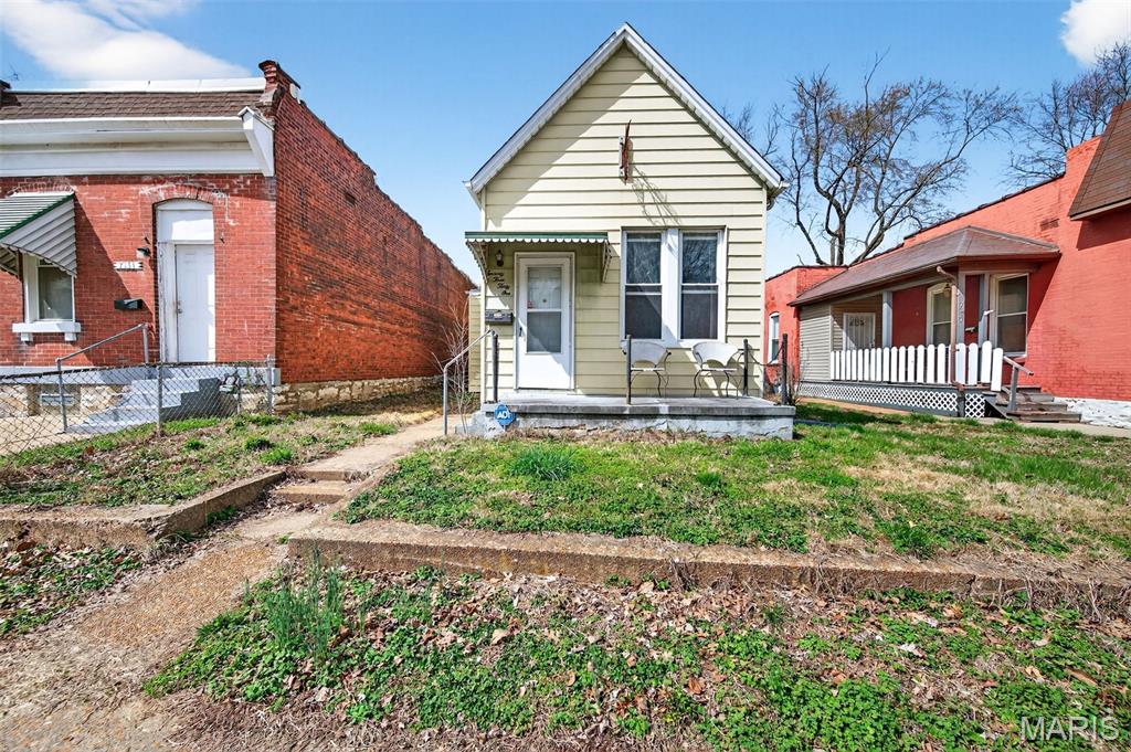 Photo of 7331 Vermont Avenue St Louis MO 63111