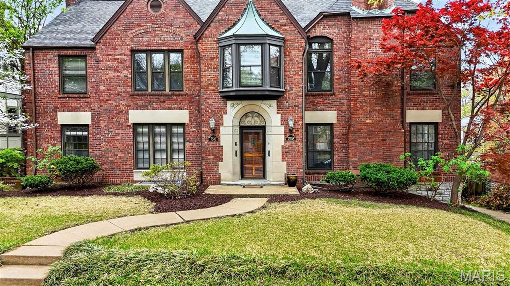 Photo of 7508 York Drive #A St Louis MO 63105