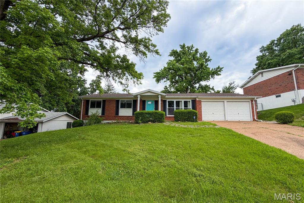 Photo of 12220 Tempo Drive St Louis MO 63146