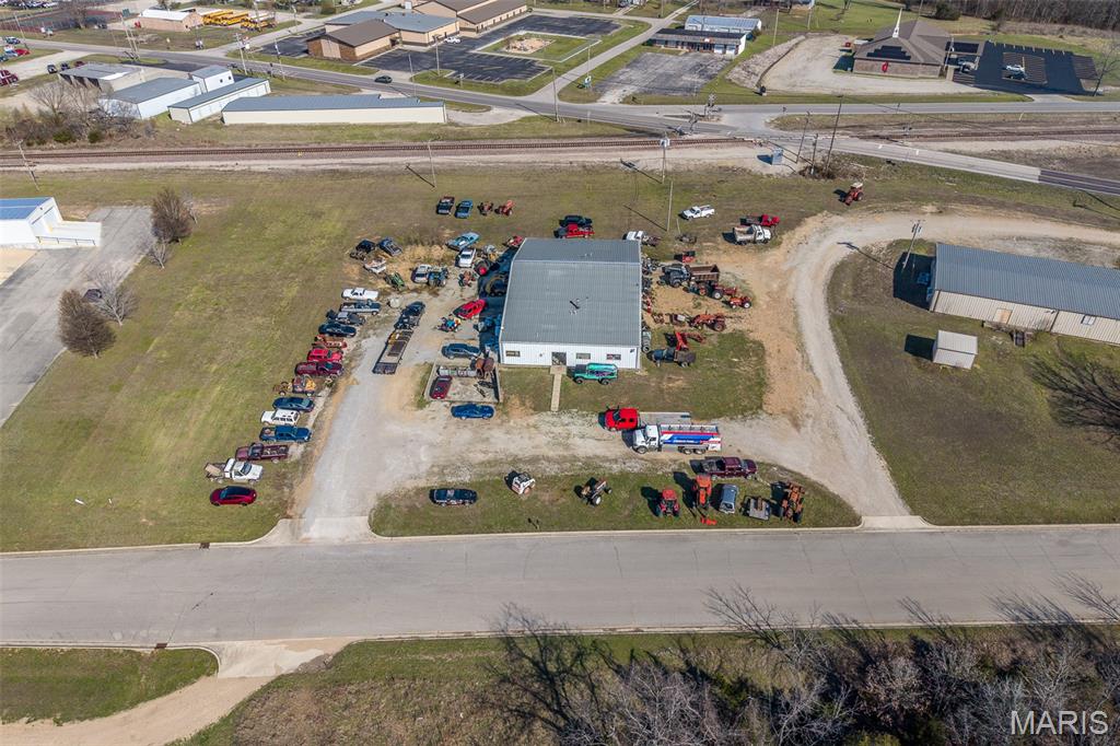Photo of 2 Industrial Road Richland MO 65556