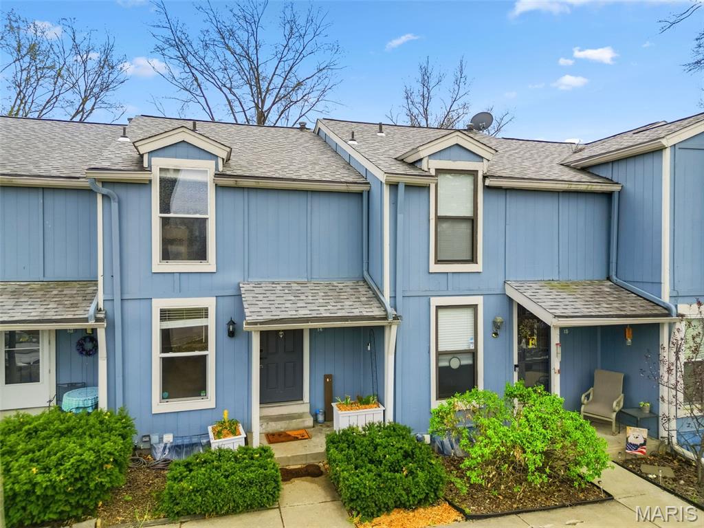 Photo of 14 Lantern Lane Lake St Louis MO 63367