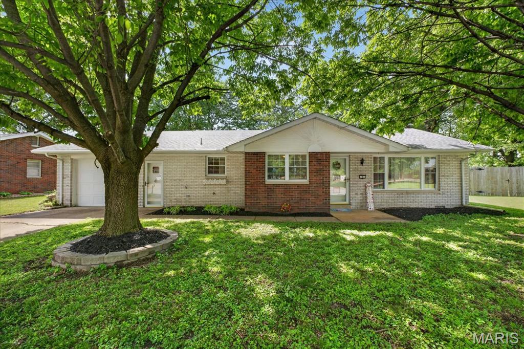 Photo of 9 Debra Drive Fairview Heights IL 62208