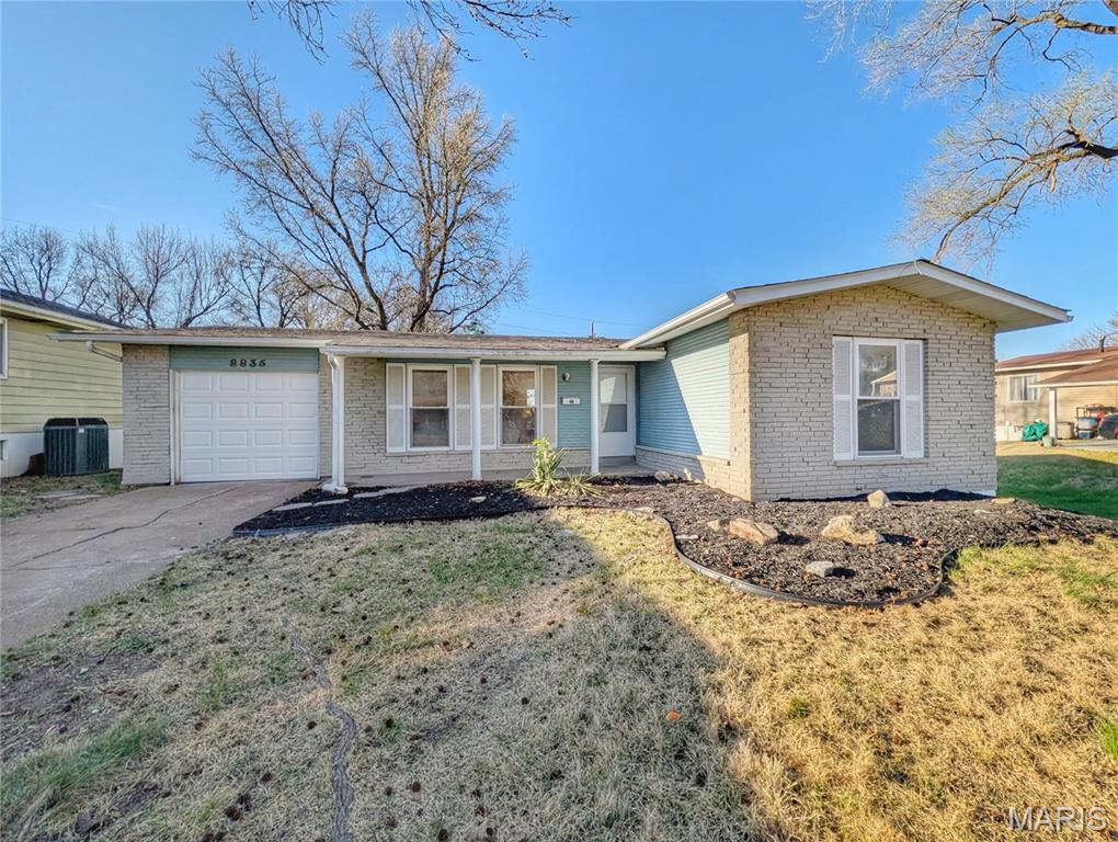 Photo of 8835 Sumter Drive St Louis MO 63136
