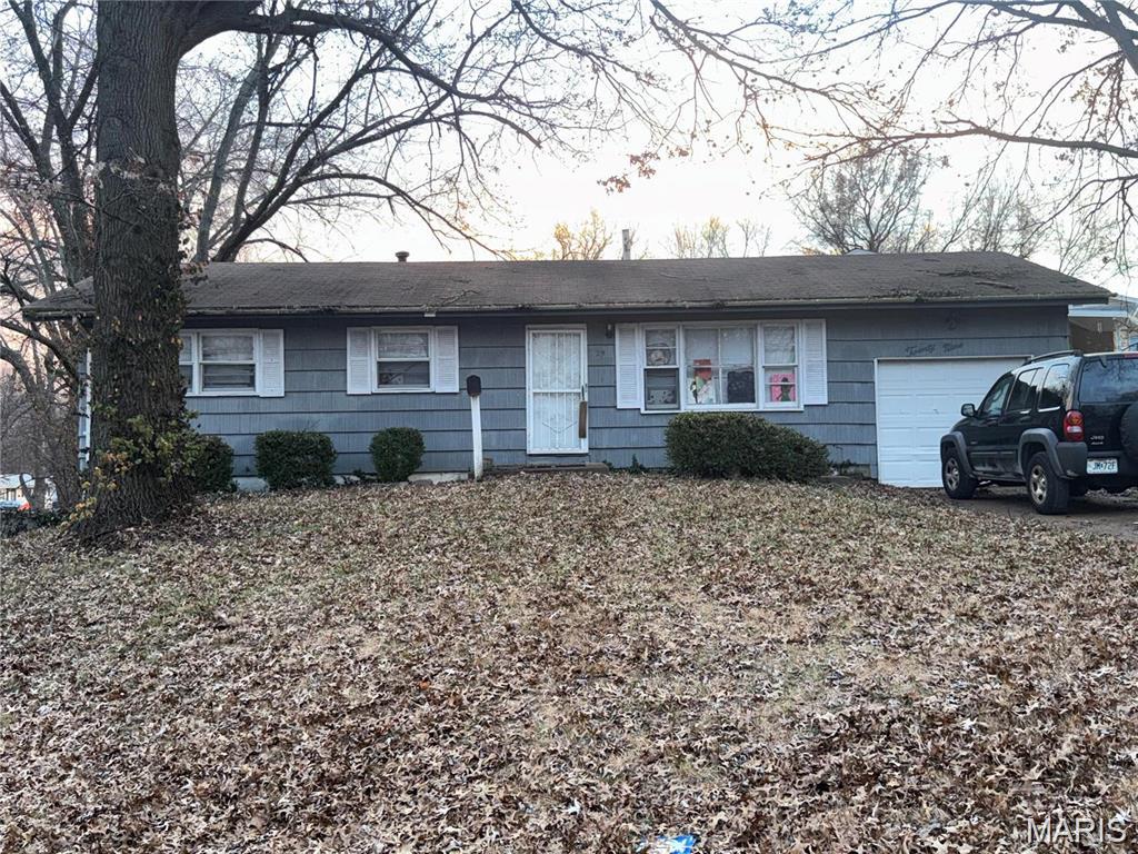 Photo of 29 Fenwick Drive St Louis MO 63135