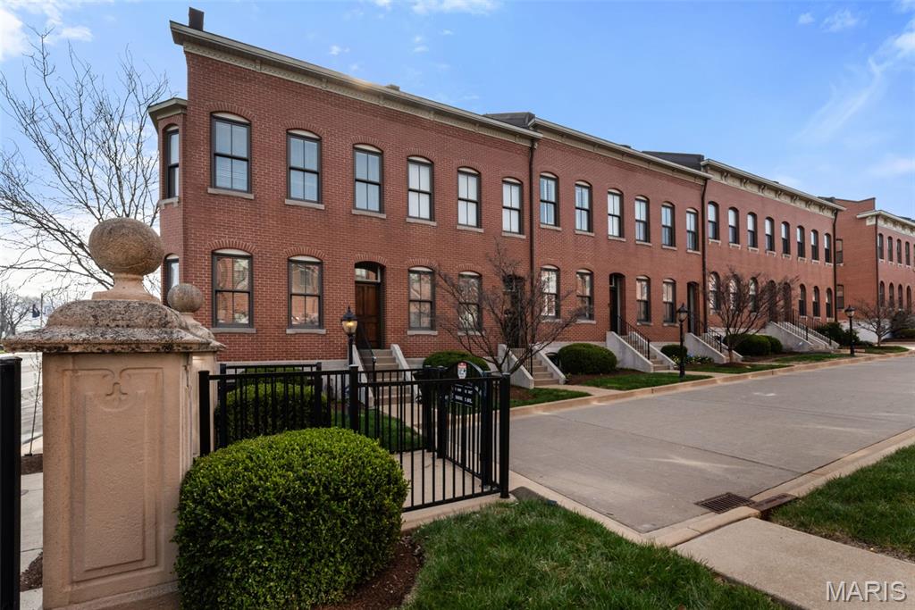Photo of 1005 Mississippi #A St Louis MO 63104