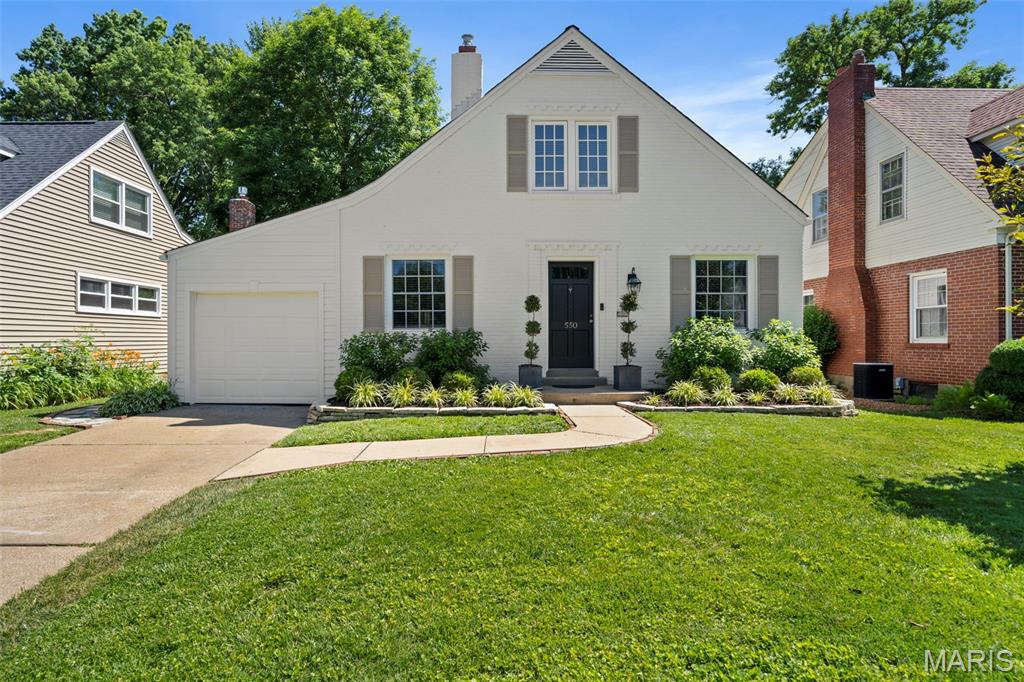 Photo of 550 Locust Court Webster Groves MO 63119